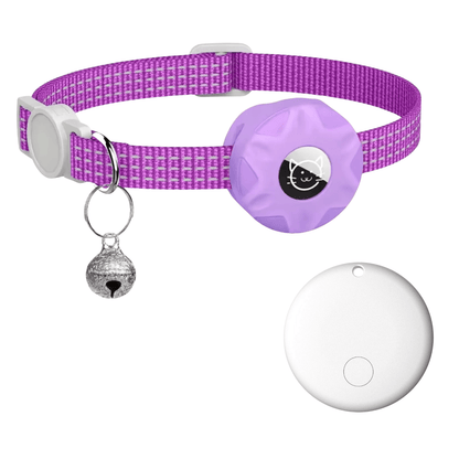 PawFind Tracker auf Katzenhalsband befestigt — nur 7 Gramm